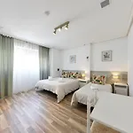 ゲストハウス Casa Samara アリカンテ
